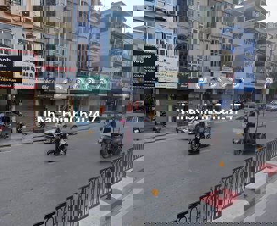 Bán nhà mặt phố Tôn Đức Thắng - DT20m2 - Sổ đỏ chính chủ