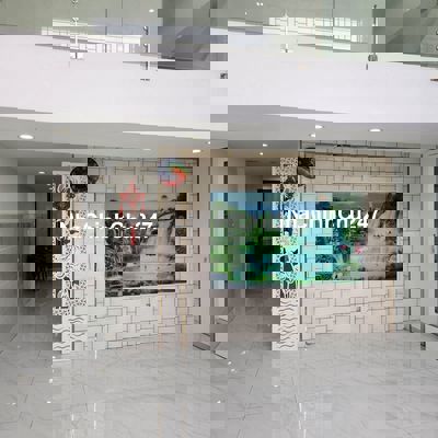 Nhà phố sổ riêng. Mặt tiền hẻm chính 8m. 3Pn. Chính chủ. Htr bank