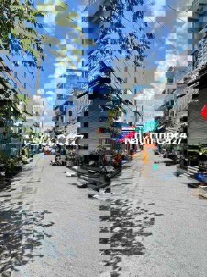 kẹt tiền chủ bán gấp nhà hẻm ôtô quay đầu