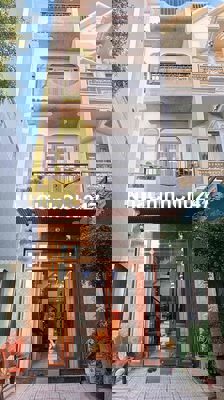 nhà đã hoàn công để toàn bộ nội thất chính chủ