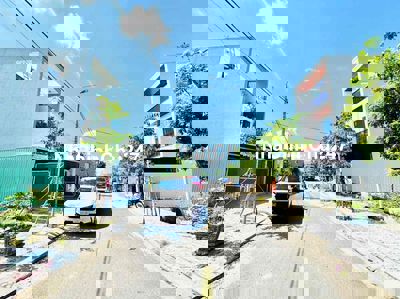 Tôi cần bán lô đất đường Nguyễn Thành Thọ - làm việc chính chủ