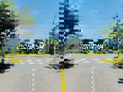 CHỦ CẦN TIỀN BÁN RẺ LÔ ĐẤT GẦN VÕ CHÍ CÔNG