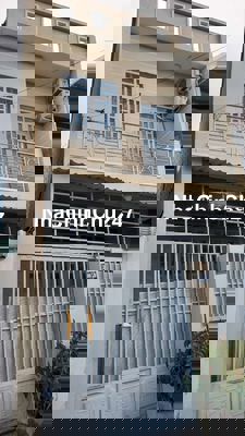 Nhà sổ hồng riêng đường phạm thị giây chính chủ bán