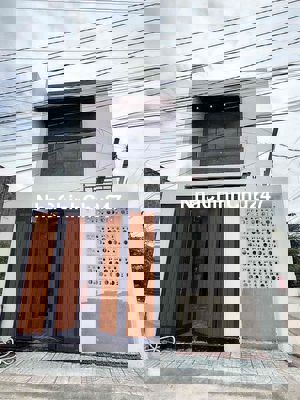 Chính Chủ Cần Bán Gấp Nhà 2 Mặt Tiền Đường Thông Tiện Buôn Bán