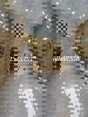 Chính chủ gửi Nhà mê lửng đúc 54m 2PN hẻm 956 Trường Chinh