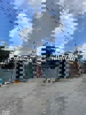 Chính Chủ - HXH Lê Trọng Tấn - DT 10x20m cấp 4 gâc lửng