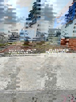 HOT - CHỦ BÁN LÔ ĐẤT ĐẸP MT SUỐI LỘI CỦ CHI 273M2 CHỈ 350TR SHR