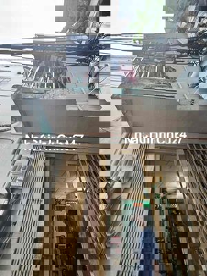 mình chính chủ cần bán căn nhà hr 502 huỳnh tấn phát