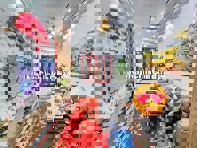 CHÍNH CHỦ CẦN BÁN LẠI CĂN NHÀ MỚI XÂY - 6 TẦNG THANG MÁY - FULL ĐỒ