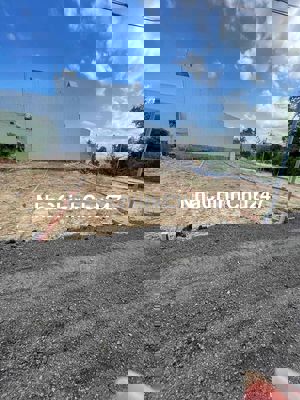 CHÍNH CHỦ  BÁN LÔ ĐẤT ĐẸP MẶT TIỀN KIỆT Ô TÔ LƯU QUANG VŨ GẦN MAI ĐĂNG