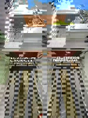 CHÍNH CHỦ CẦN BÁN GẤP NHÀ TRỆT LẦU - 33m2 - HẺM 1/ - P7 - Q8