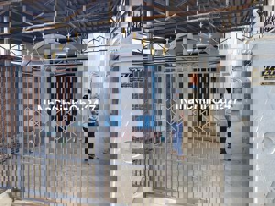 Nhà ở 9 chủ bán