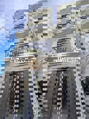 💥Chính chủ gửi bán nhà mới lô góc - 5 tầng -full đồ ở Cự Khối