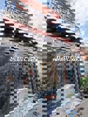 BÁN NHÀ CHÍNH CHỦ SHR APĐ 25 GIÁ NHỈNH 3 ĐỒNG.