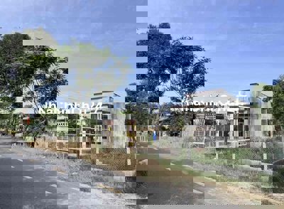 CHỦ THỞ OXY RA GẤP LÔ ĐẤT