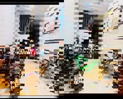 Chính chủ bán nhà Tân Hương, 102m, 5 tầng, kinh doanh, chỉ 10.9 tỷ