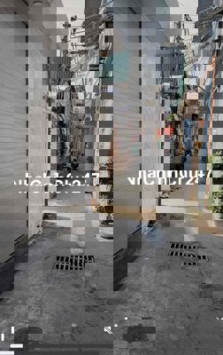 Nhà riêng chính chủ cấp 4 xây cao