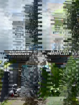 Chính chủ bán nhà gần chợ Long TrườngTphcm