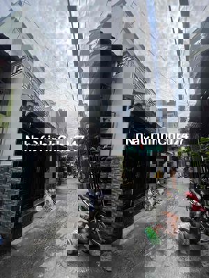 bán nhà chín chủ hẻm thông 4m. dt 42.3m2 đất