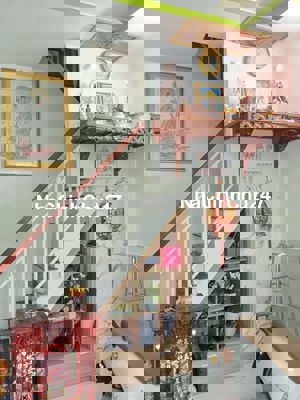 Chính chủ bán nhà đẹp ,lô góc 2 tầng , 2PN .Chỉ 2,1 tỷ