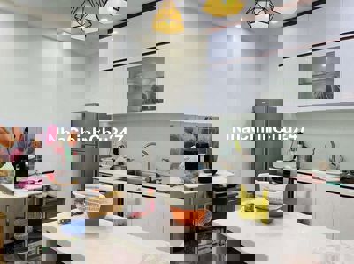 CHÍNH CHỦ 1 ĐỜI- HẺM XE HƠI- 4x10M VUÔNG CHUẨN- CHỦ NHỈNH 5 TỶ