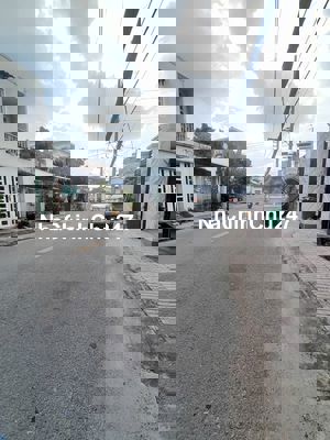 Chủ Giảm Giá Gần 1 tỷ Nhà Mặt Tiền Khu Hiệp Phú, Đường 8m Vỉa Hè