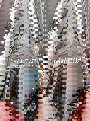 Lô góc 5 tầng tại Xuân Phương, 36m2 sổ vuông vắn chờ chủ mới