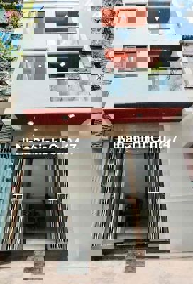 chính chủ bán nhà 4x6 hai lâu