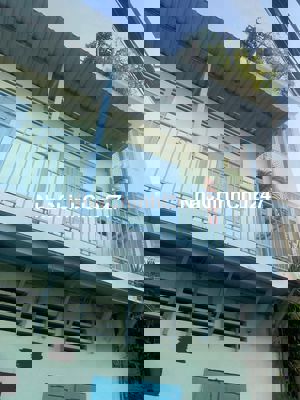 NHÀ SÁT MẶT TIỀN TRƯỜNG SA - GIÁP Q1 CHỈ 2.45 TỶ CHỦ CẦN BÁN GẤP