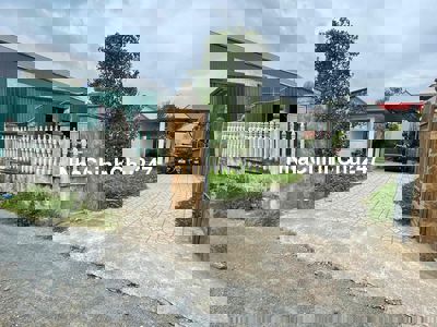 chính chủ bán nhà 235m2, trung tâm thị trấn xuân mai , giá nhỉnh 4 tỷ