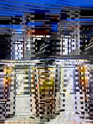 NHÀ NGỘP CẦN RA GẤP LIÊN HỆ CHÍNH CHỦ- CHỢ BÌNH CHÁNH