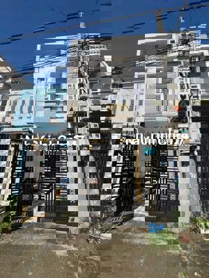 CHÍNH CHỦ GỞI BÁN NHÀ TRỆT LẦU ĐÔNG TÁC, ĐÔNG HÒA, DĨ AN. DT 74M. 3PN