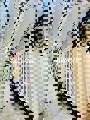 CHÍNH CHỦ BÁN NHÀ ĐẸP ĐƯỜNG CÔ GIANG, Q1: HAI TẦNG, NỘI THẤT ĐẦY ĐỦ