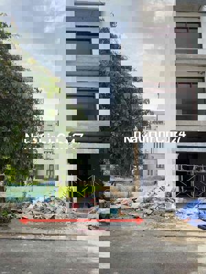 Đất chính chủ cần bán