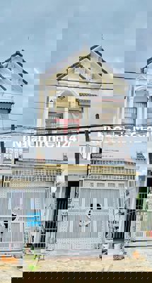 Chính chủ bán nhà mặt tiền 420 Lý Thái Tổ, Pleiku, Gia Lai