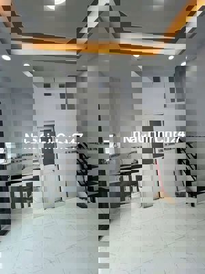 4 x 4,6 1 trệt một lầu nhà bán chính chủ quận 7