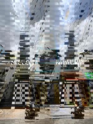 🔥 Chính chủ bán gấp – Nhà mới xây có thang máy, mặt tiền Quách Vũ 15tỷ