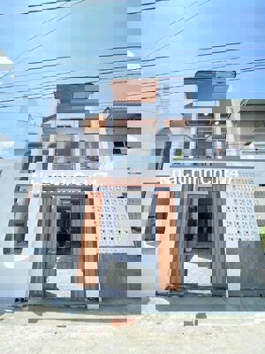 Em Chính Chủ Kẹt Tiền Cần Bán Nhà Cuối Hóc Môn