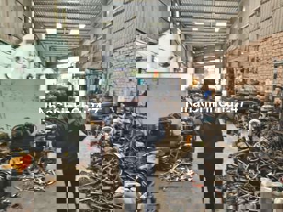 NHÀ 1 ĐỜI CHỦ BÁN GẤP MT KINH DƯƠNG VƯƠNG 200M2