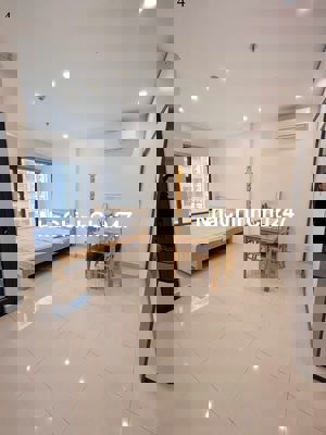 Chính chủ bán căn Studio S303 full đồ, gần hồ 15ha Vinhomes Smart City