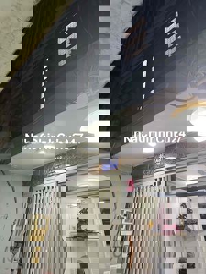 chính chủ bán gấp nhà hẻm 467 Lê Văn Lương FTan Phong Q7. lotter mark