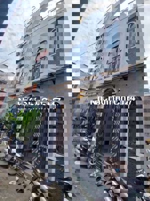 50m2, 3 tầng, chính chủ bán gấp