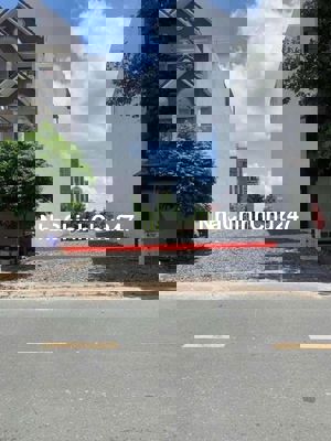 CHÍNH CHỦ BÁN MẶT TIỀN NHỰA 5x20 FULL THỔ CƯ