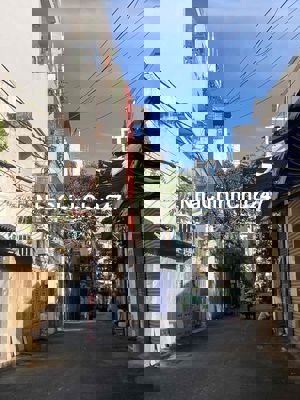 72M2 .SIÊU HIẾM NHÀ NGANG 5M2 .RỘNG RÃI 3 TẦNG ĐÚC.CHÍNH CHỦ LÂU NĂM