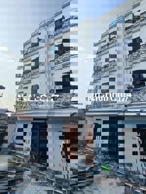 CHÍNH CHỦ BÁN NHÀ 4 TẦNG THANH OAI. 40m2 giá 4,3 tỷ