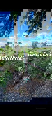 Em chính chủ cần bá lô đất này ạ