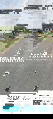 Chính chủ cần bán nhanh lô đất ngây mặt tiền lớn DT749B giá ngộp