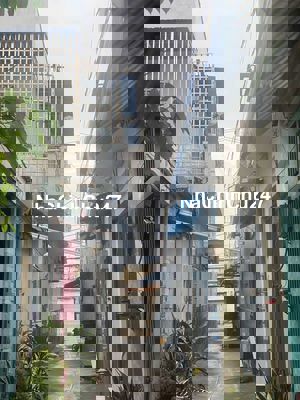 Bán nhà chính chủ c1 phạm hùng