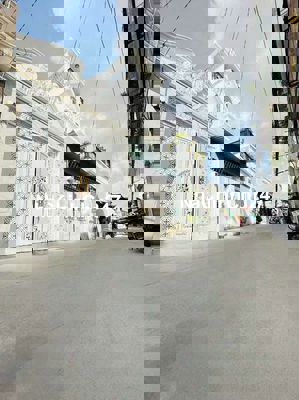 Chủ nhà kẹt tiền cần bán gấp