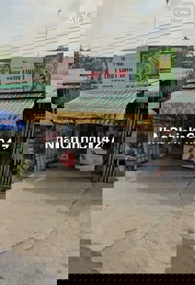 CHÍNH CHỦ BÁN NHANH Nhà Mặt Tiền Cấp 4 - 182m2